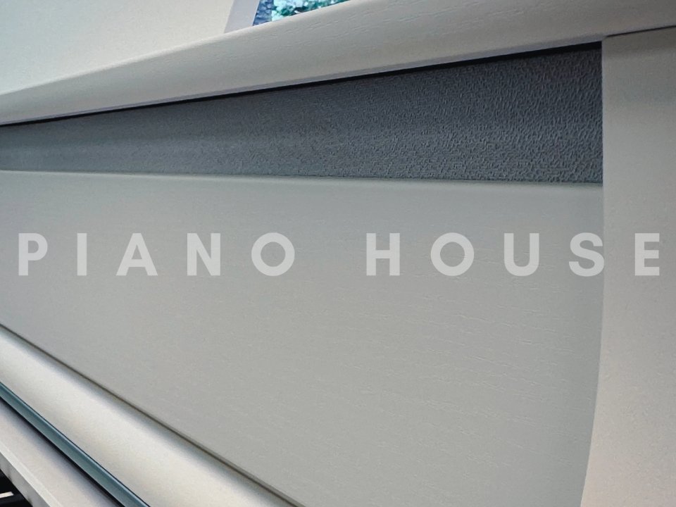 YAMAHA CLP-875 WH - Ảnh thực tế 8